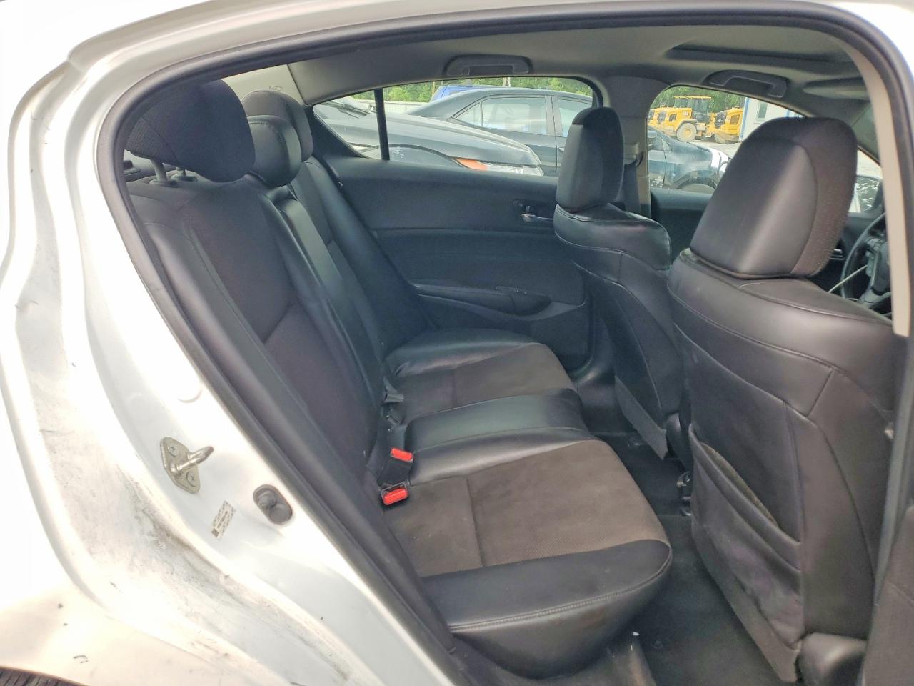 2013 Acura Ilx 20 White vin: 19VDE1F35DE014069