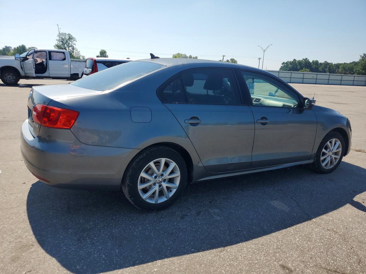 2012 Volkswagen Jetta Se Gray vin: 3VWDP7AJ4CM007738