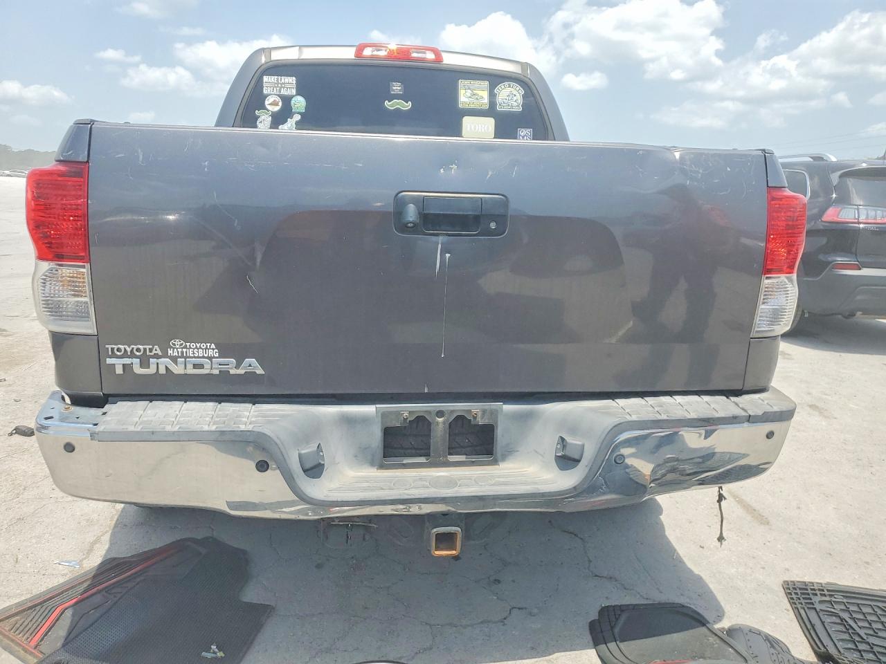 2012 Toyota Tundra Crewmax Limited Charcoal vin: 5TFFY5F1XCX122893