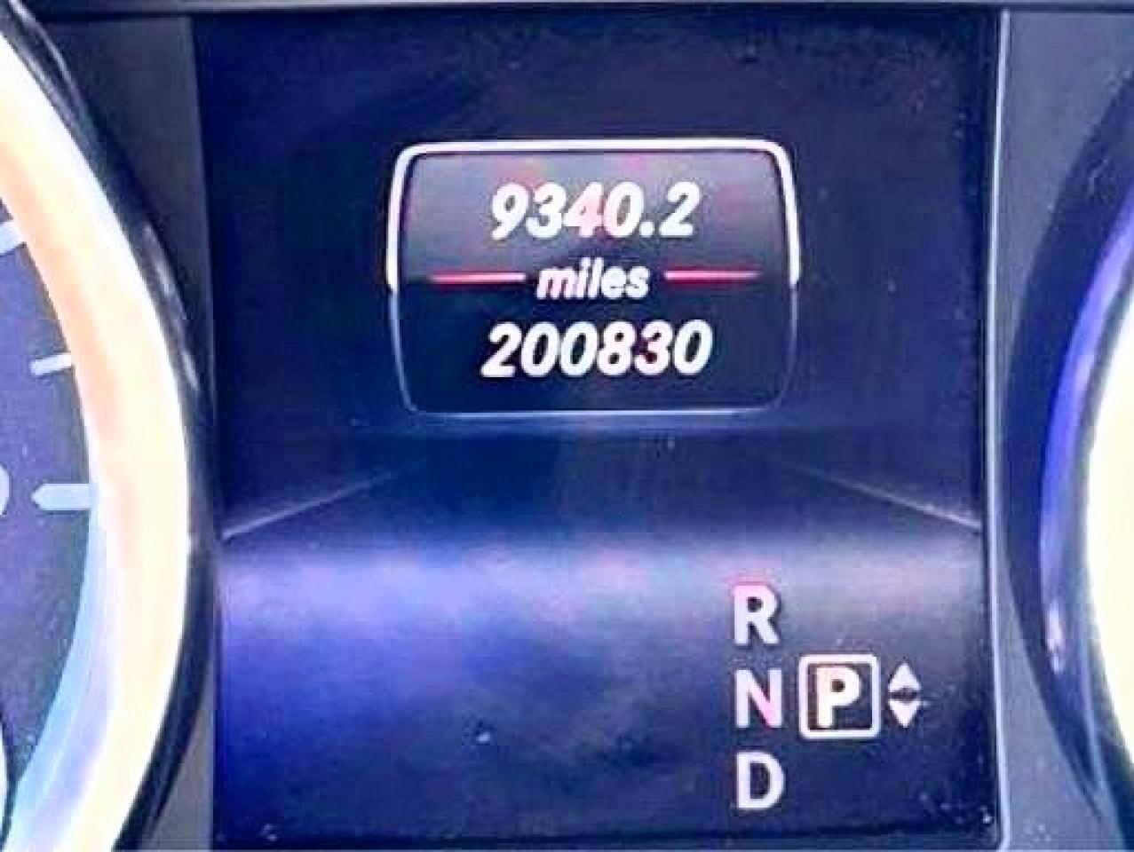 2014 Mercedes-benz Ml 350 Черный vin: 4JGDA5JB3EA296639