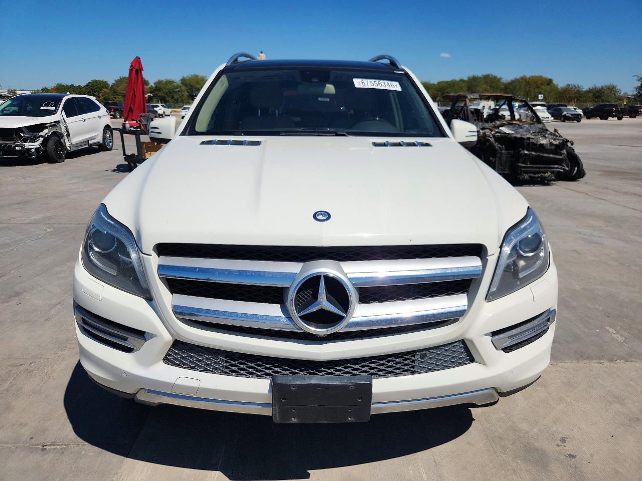 2013 Mercedes-benz Gl 450 4matic White vin: 4JGDF7CE7DA242571