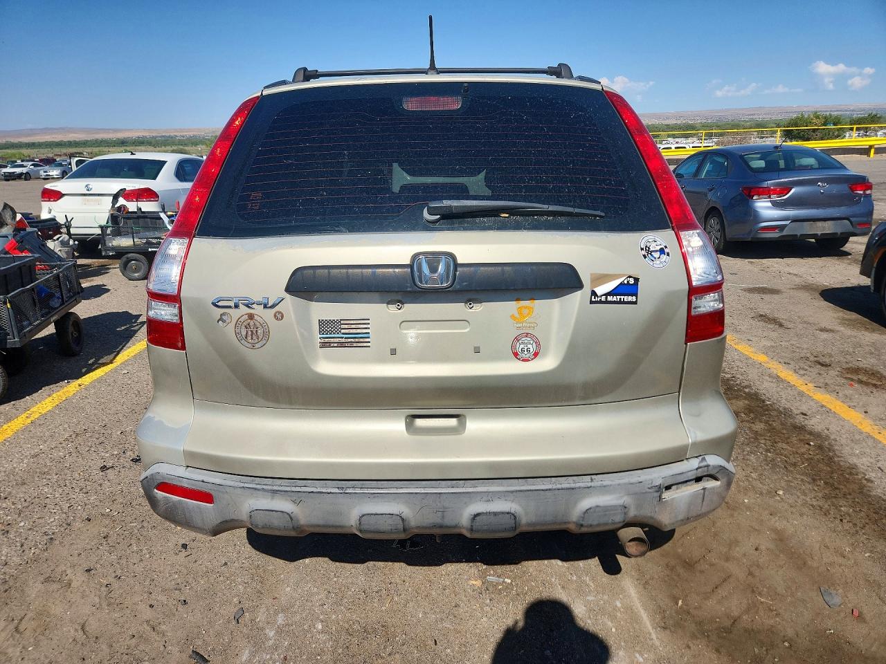2007 Honda Cr-v Lx Gold vin: JHLRE383X7C081173
