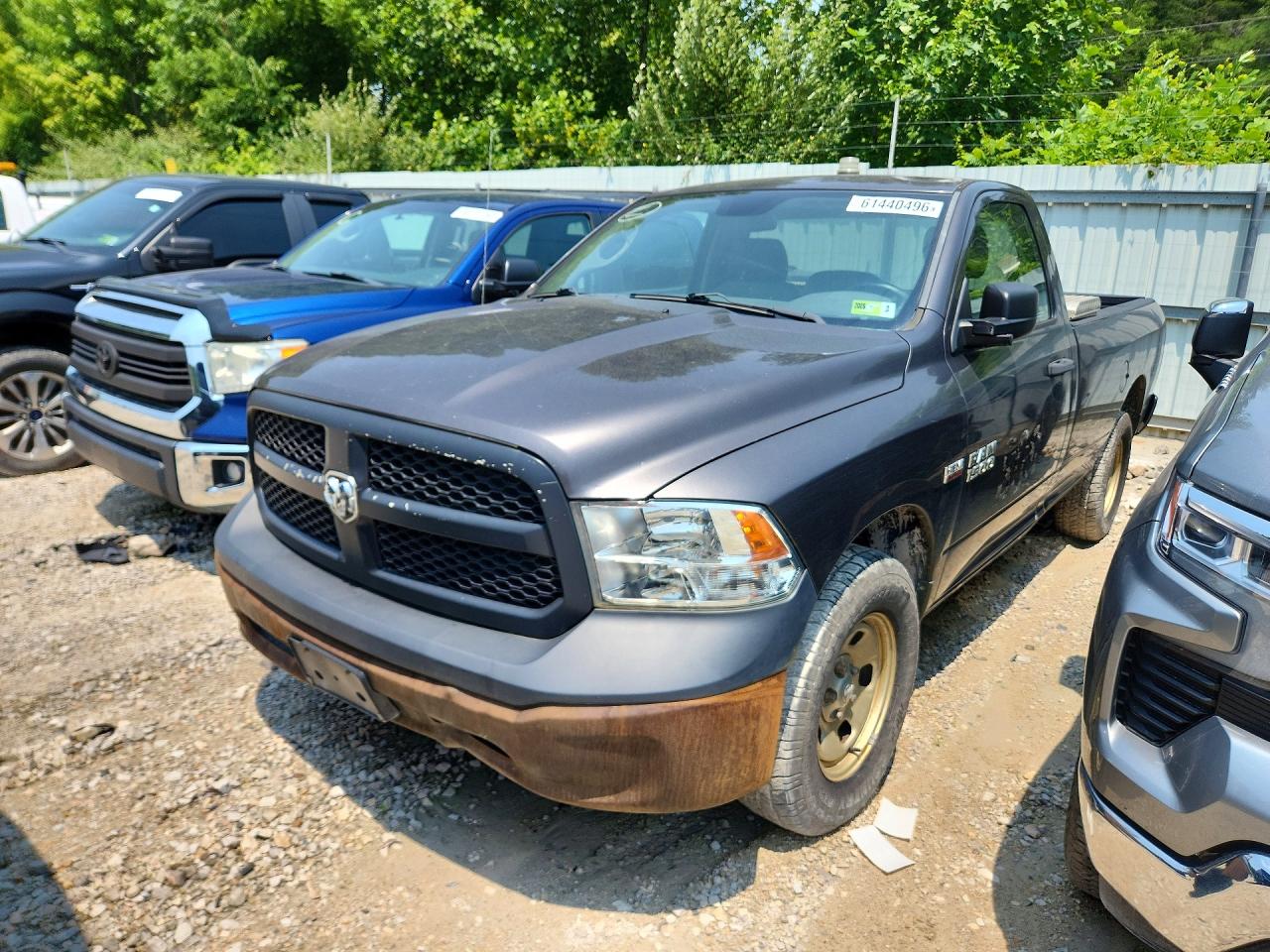 2015 Ram 1500 St Gray vin: 3C6JR7DT3FG675909