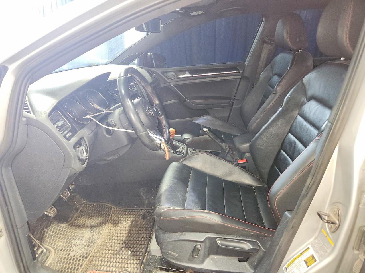 2015 Volkswagen Gti Silver vin: 3VW5T7AU2FM013519