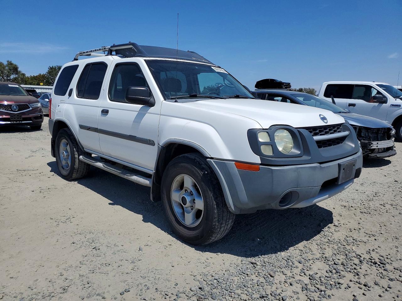 2004 Nissan Xterra Xe White vin: 5N1ED28Y84C630140