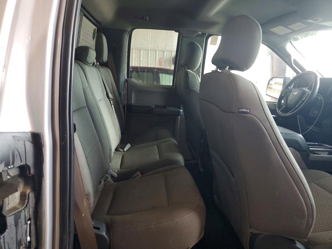 2015 Ford F150 Super Cab Silver vin: 1FTEX1EP2FFB21633