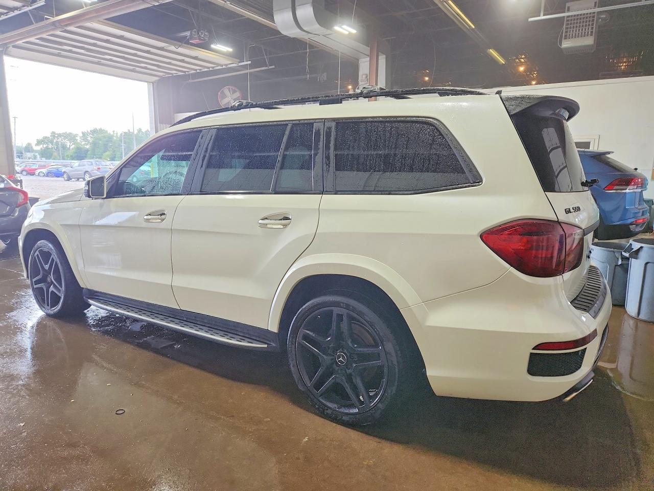 2014 Mercedes-benz Gl 550 4matic White vin: 4JGDF7DE7EA377680