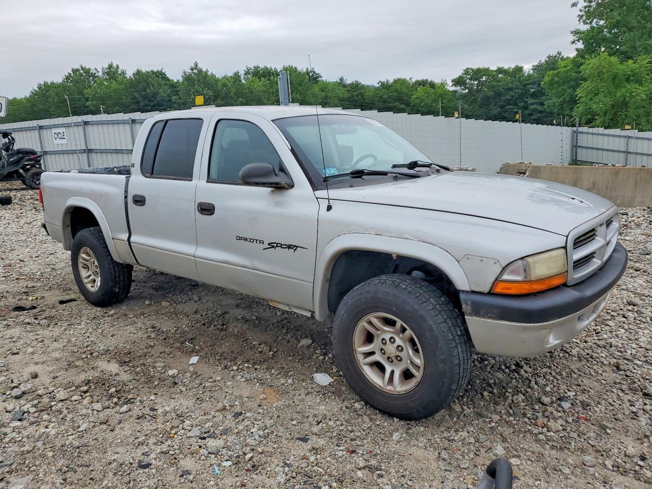 2001 Dodge Dakota Quad Silver vin: 1B7GG2AZ91S135132