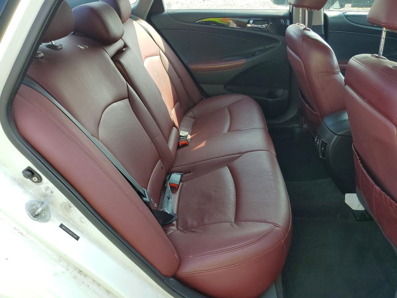 2011 Hyundai Sonata Limited White vin: 5NPEC4AC5BH275480