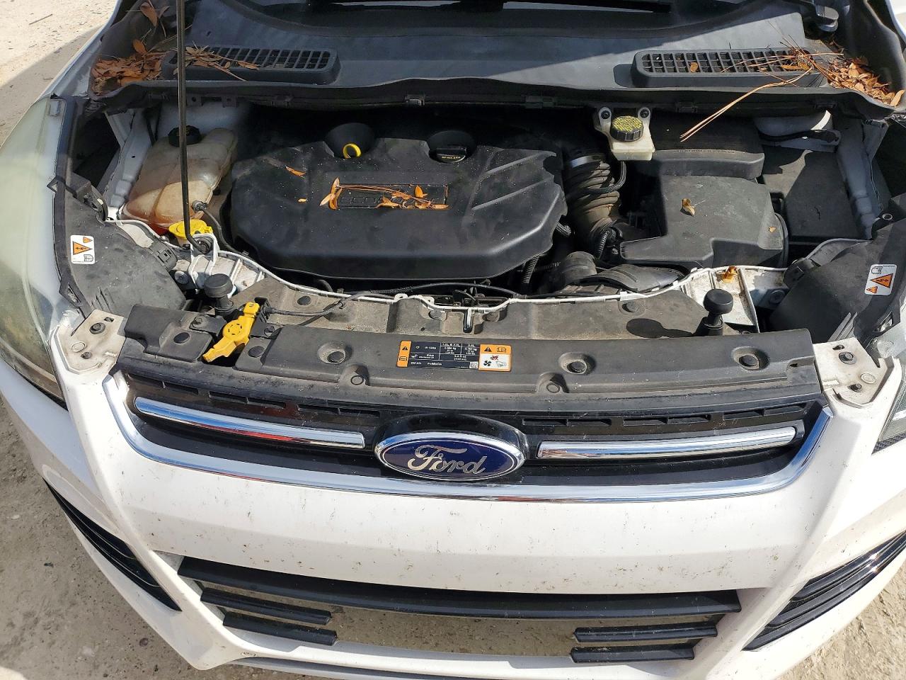 2014 Ford Escape Titanium Белый vin: 1FMCU9J90EUE32909