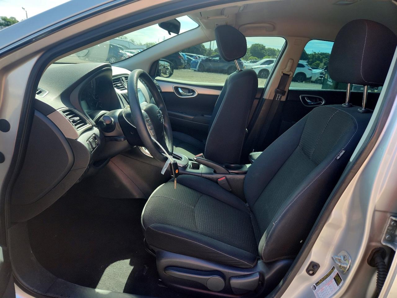 2015 Nissan Sentra S Silver vin: 3N1AB7APXFY348537