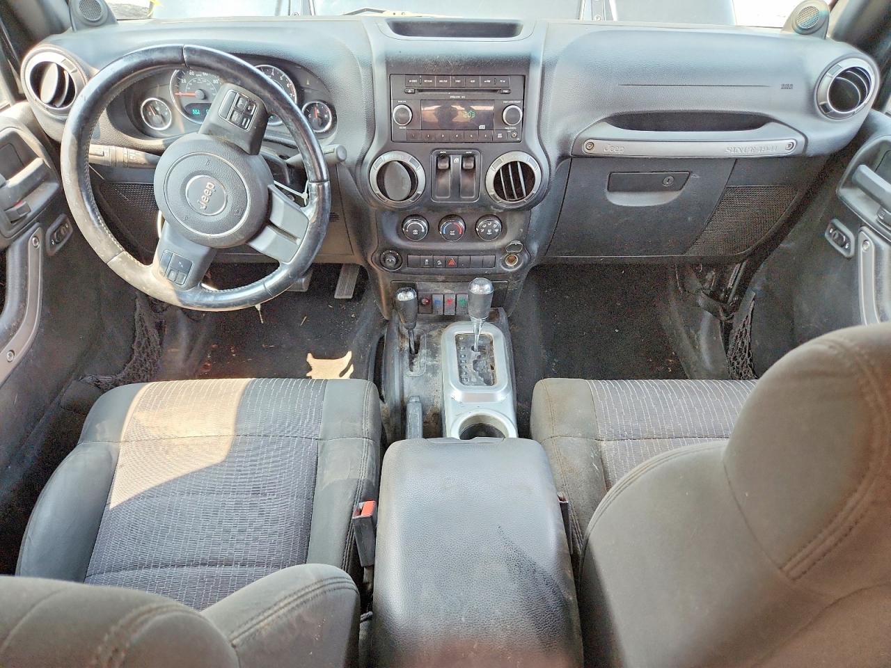 2011 Jeep Wrangler Sport Черный vin: 1J4AA2D15BL516110