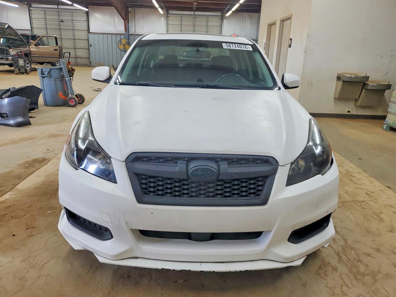 2013 Subaru Legacy 2.5i Premium White vin: 4S3BMCG69D3009891