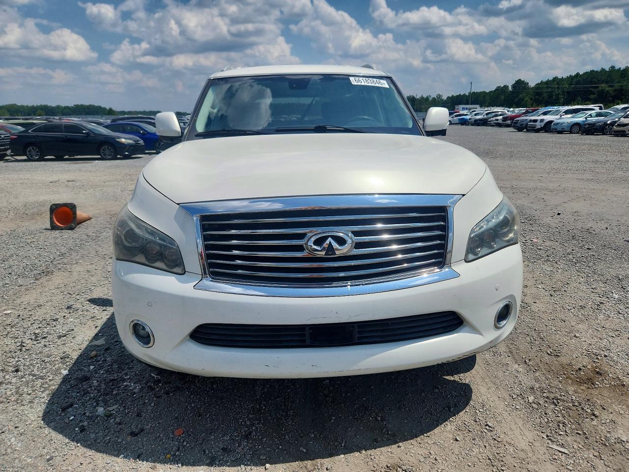 2011 Infiniti Qx56 Base White vin: JN8AZ2NF7B9501439