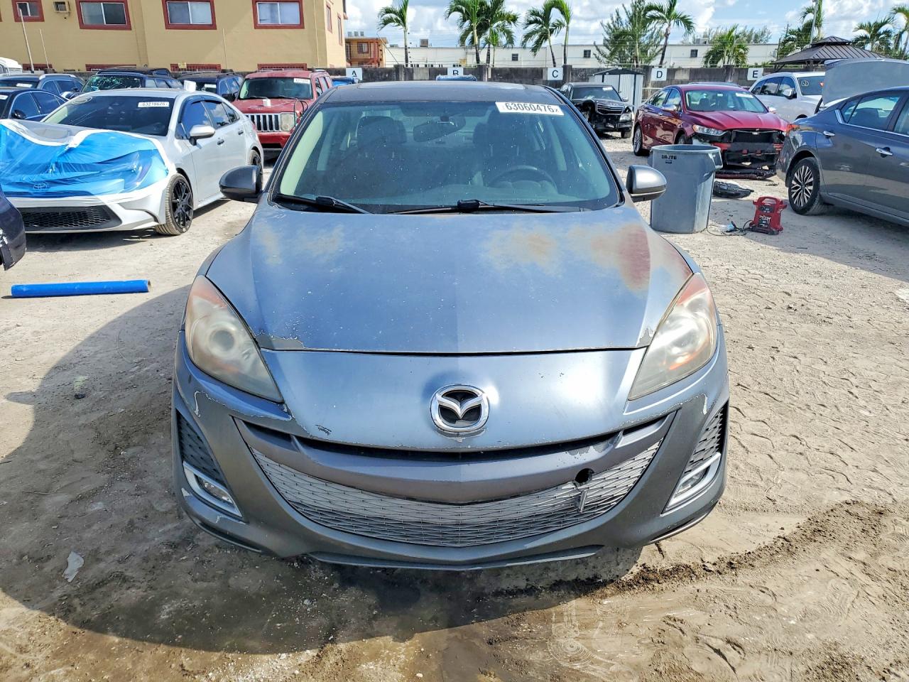 2011 Mazda 3 S Gray vin: JM1BL1W52B1393716