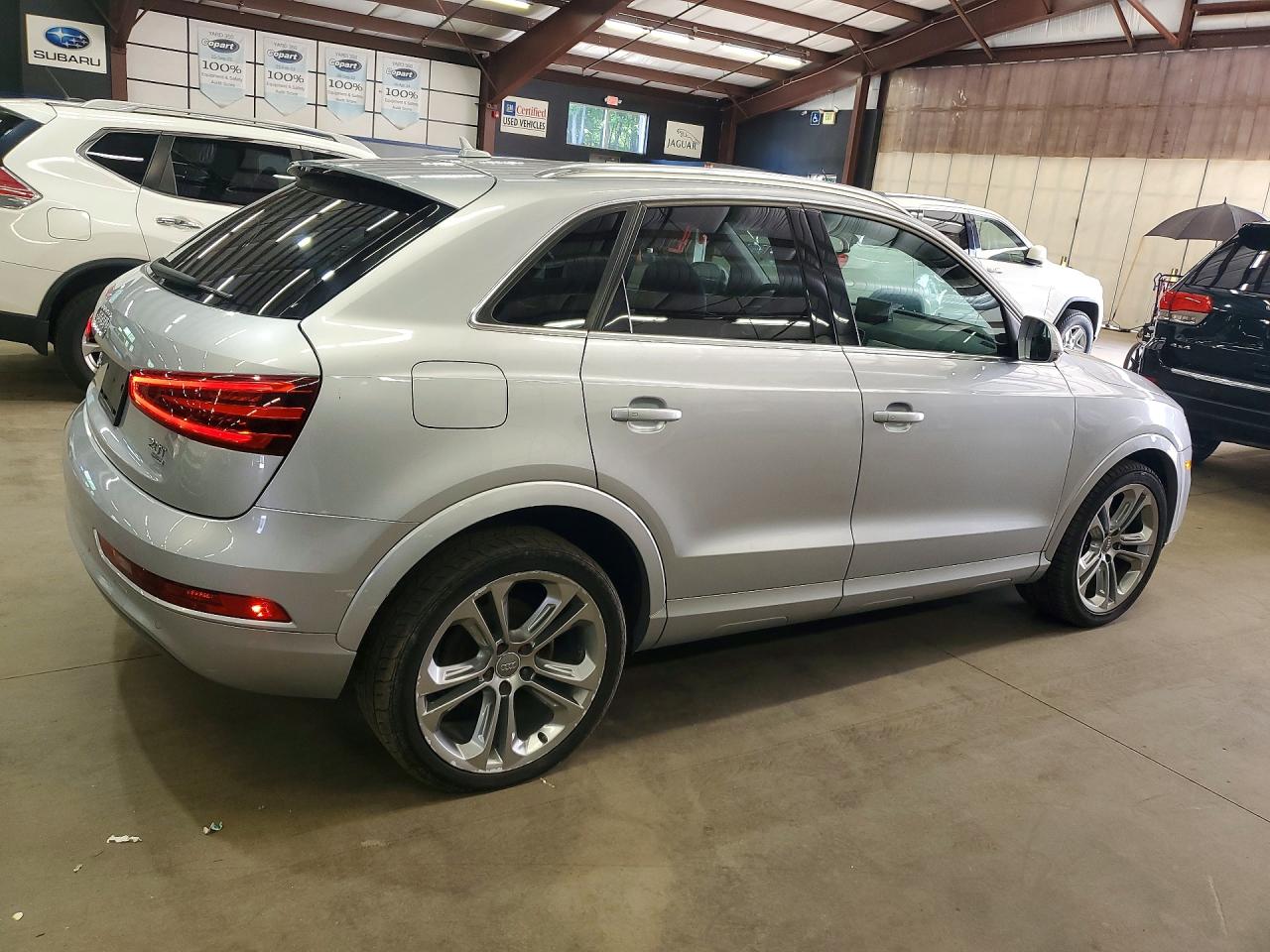 2015 Audi Q3 Prestige Silver vin: WA1GFCFSXFR010766