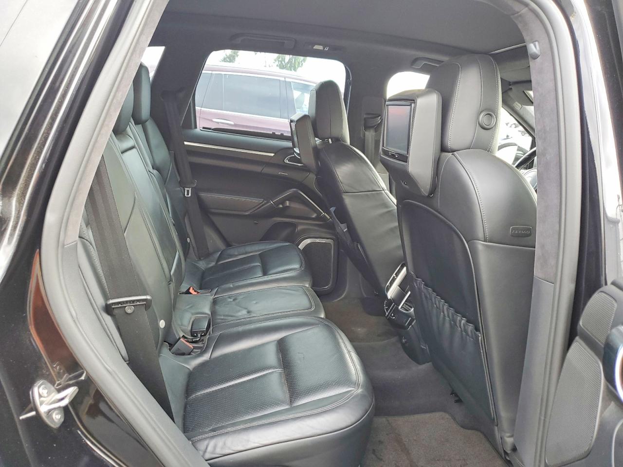 2011 Porsche Cayenne S Hybrid Black vin: WP1AE2A24BLA92733