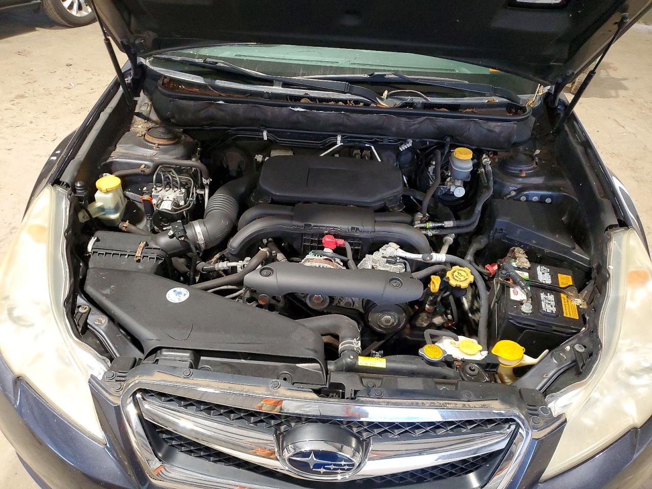 2011 Subaru Legacy 2.5i Limited Charcoal vin: 4S3BMBK62B3224916
