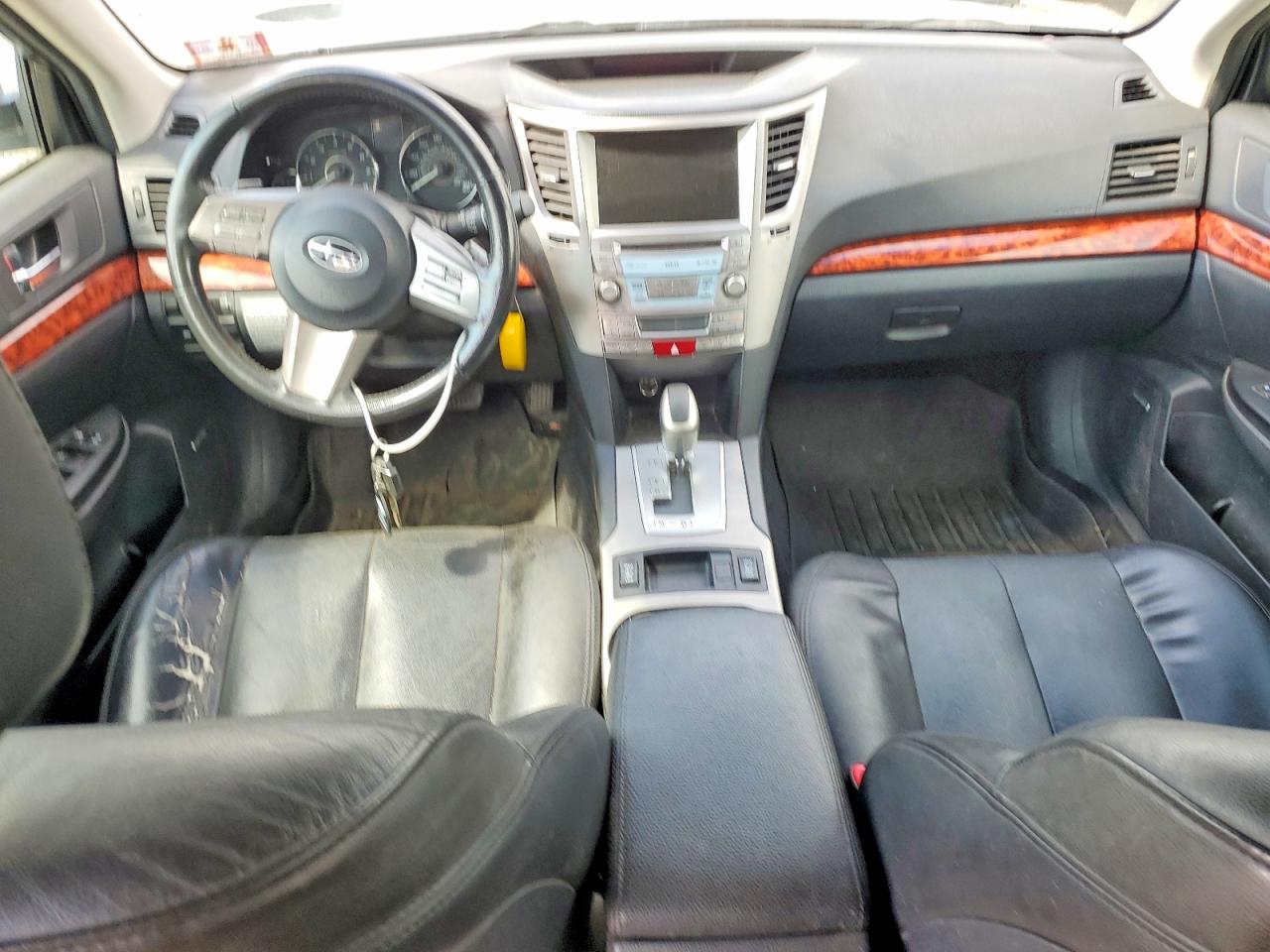 2011 Subaru Outback 3.6r Limited Silver vin: 4S4BRDLC0B2319185