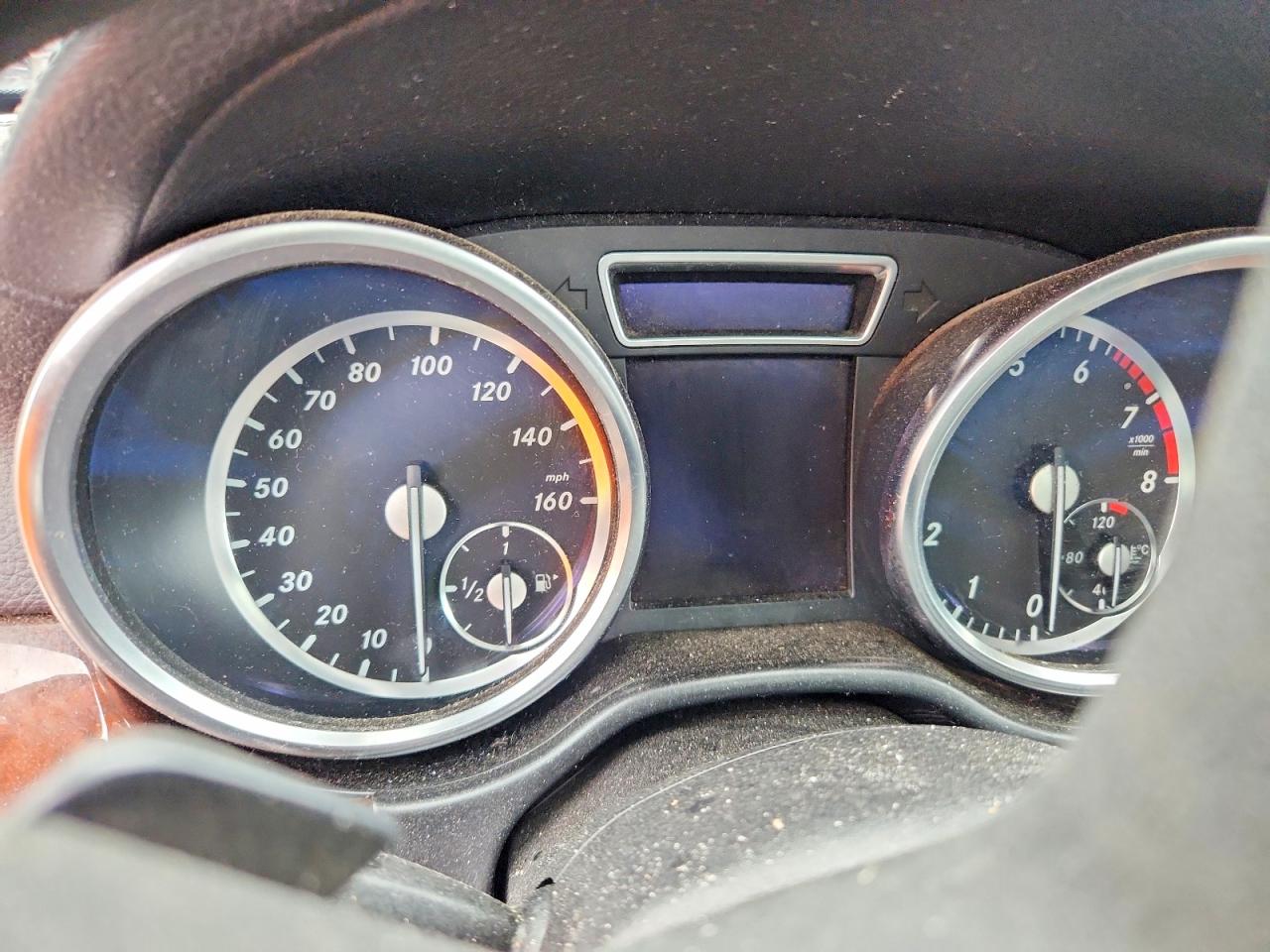 2013 Mercedes-benz Ml 550 4matic Black vin: 4JGDA7DB3DA202037
