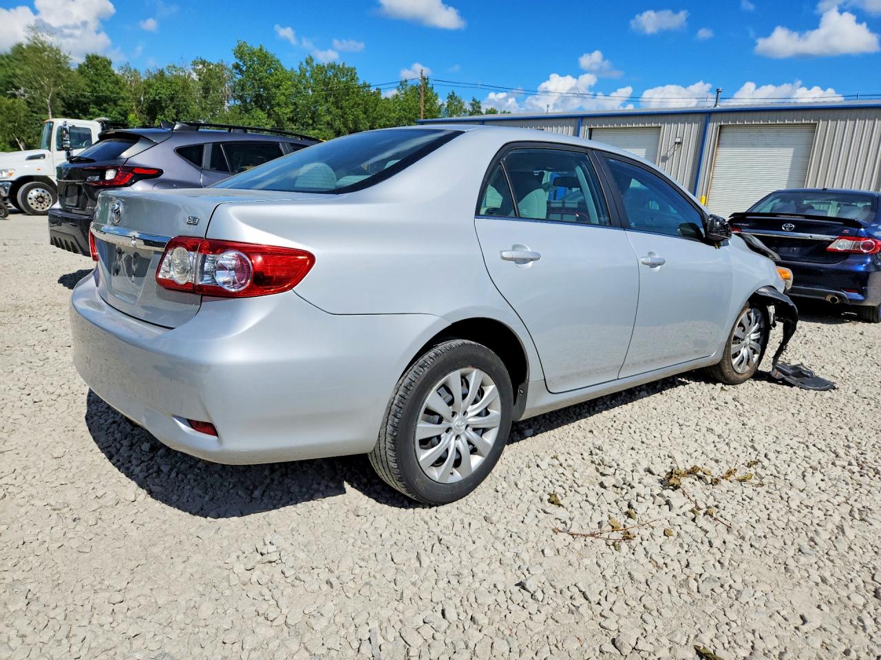 2013 Toyota Corolla Le Silver vin: 2T1BU4EEXDC097342