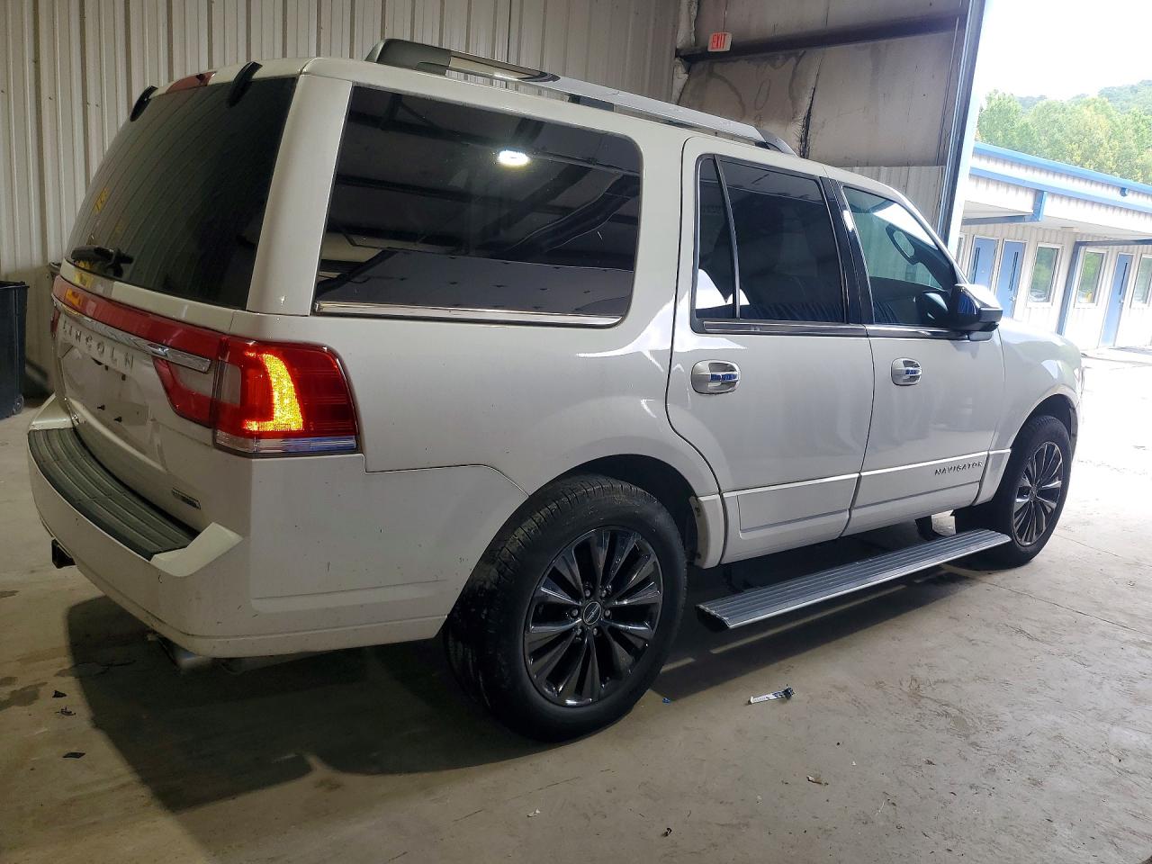 2015 Lincoln Navigator Белый vin: 5LMJJ2JT8FEJ01720