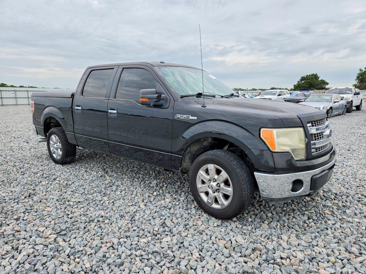 2014 Ford F150 Supercrew Black vin: 1FTFW1CT9EKF60096