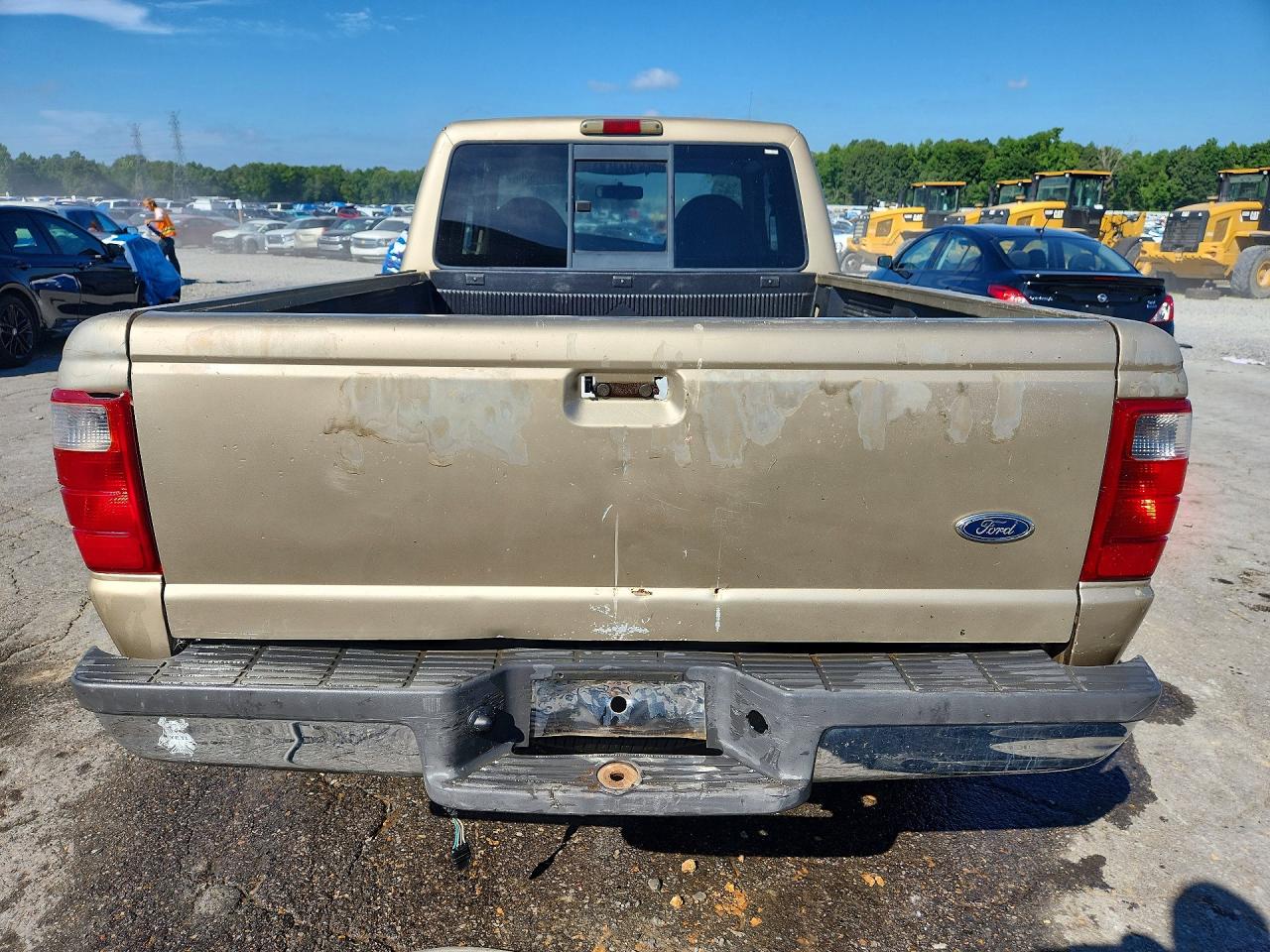 2001 Ford Ranger Super Cab Beige vin: 1FTYR14V01PB73322