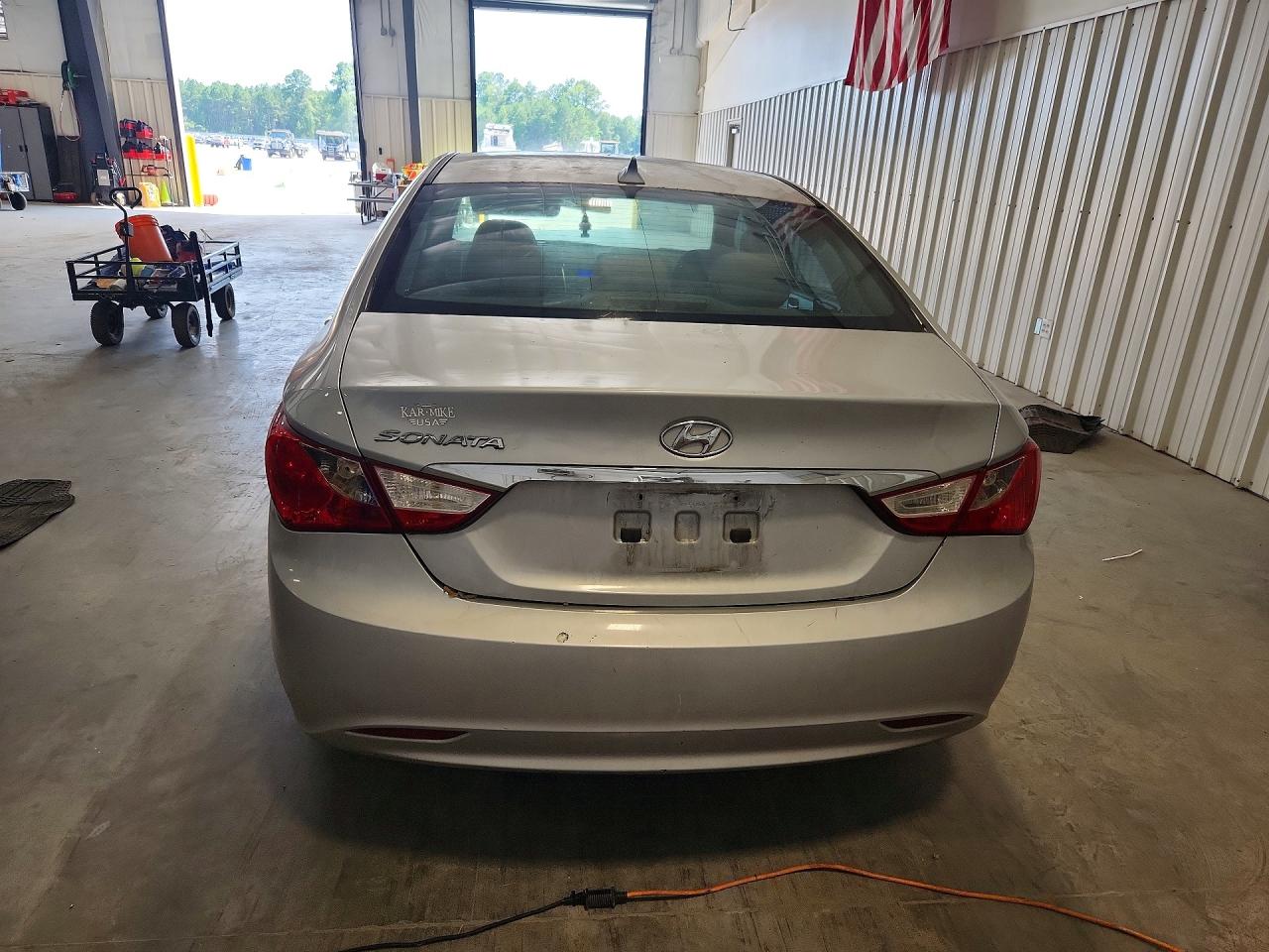 2011 Hyundai Sonata Gls Silver vin: 5NPEB4AC1BH005908