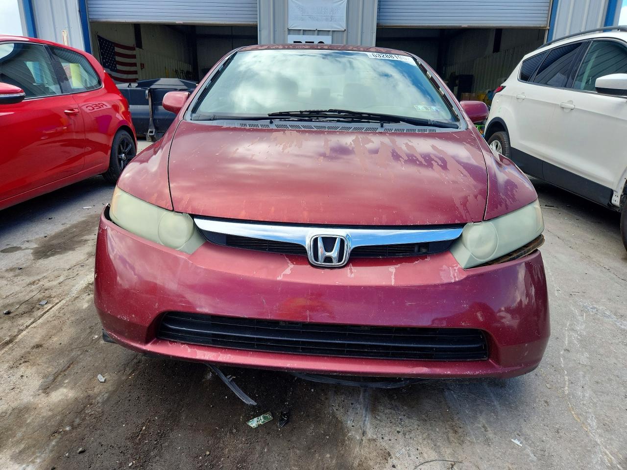 2008 Honda Civic Lx Red vin: 1HGFA16558L055670