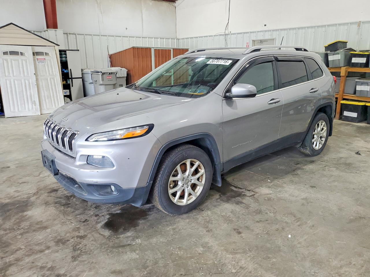 2016 Jeep Cherokee Latitude Gray vin: 1C4PJMCS6GW322441