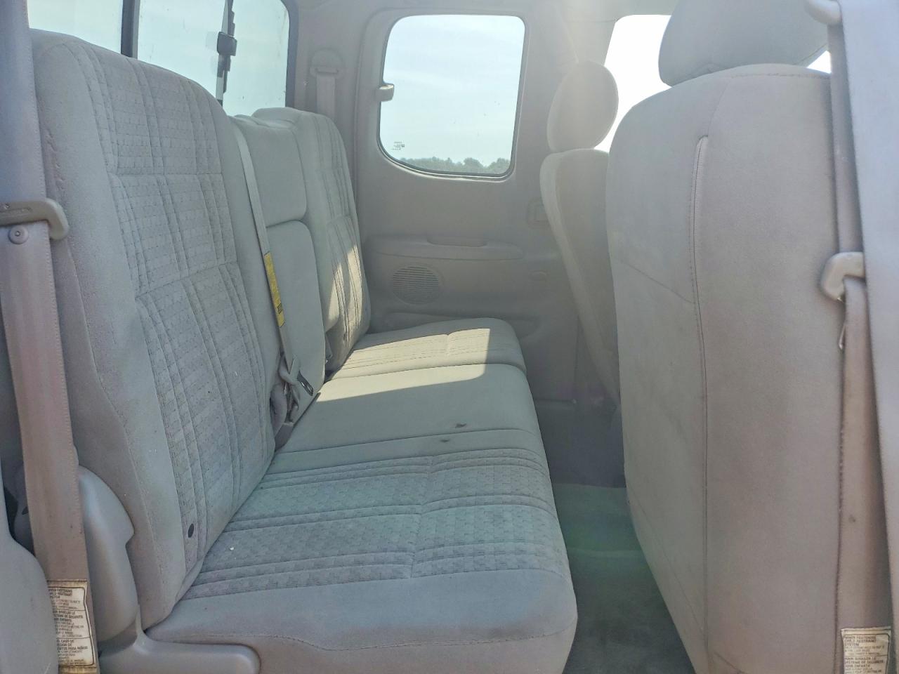 2005 Toyota Tundra Access Cab Sr5 White vin: 5TBBT44175S467889