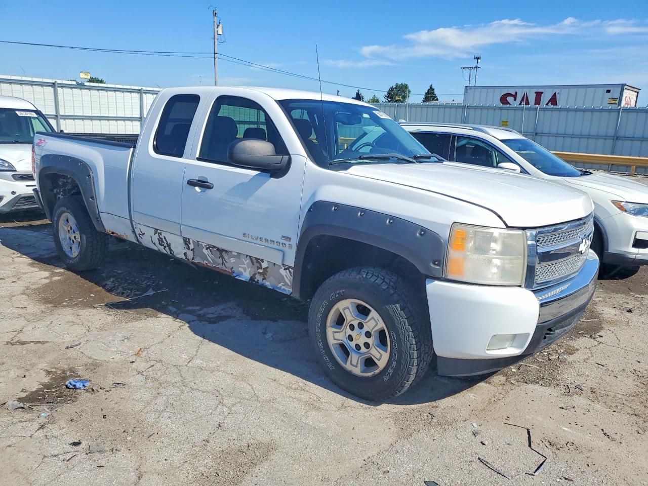 2008 Chevrolet Silverado K1500 White vin: 1GCEK19058Z146586
