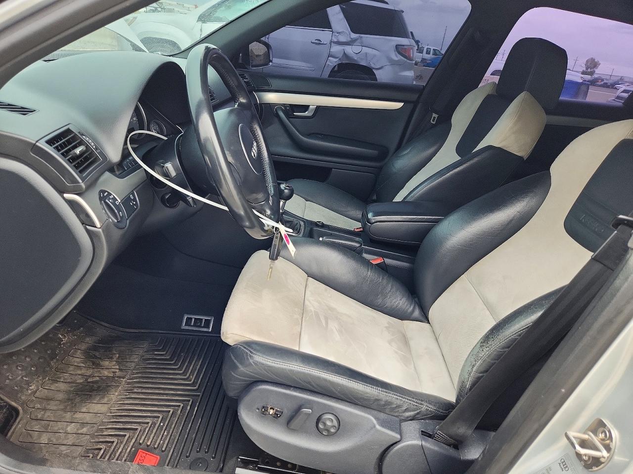 2005 Audi S4 Silver vin: WAUPL68E25A020371