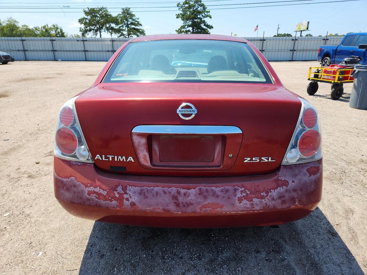 2006 Nissan Altima 2.5 Red vin: 1N4AL11D66C140568