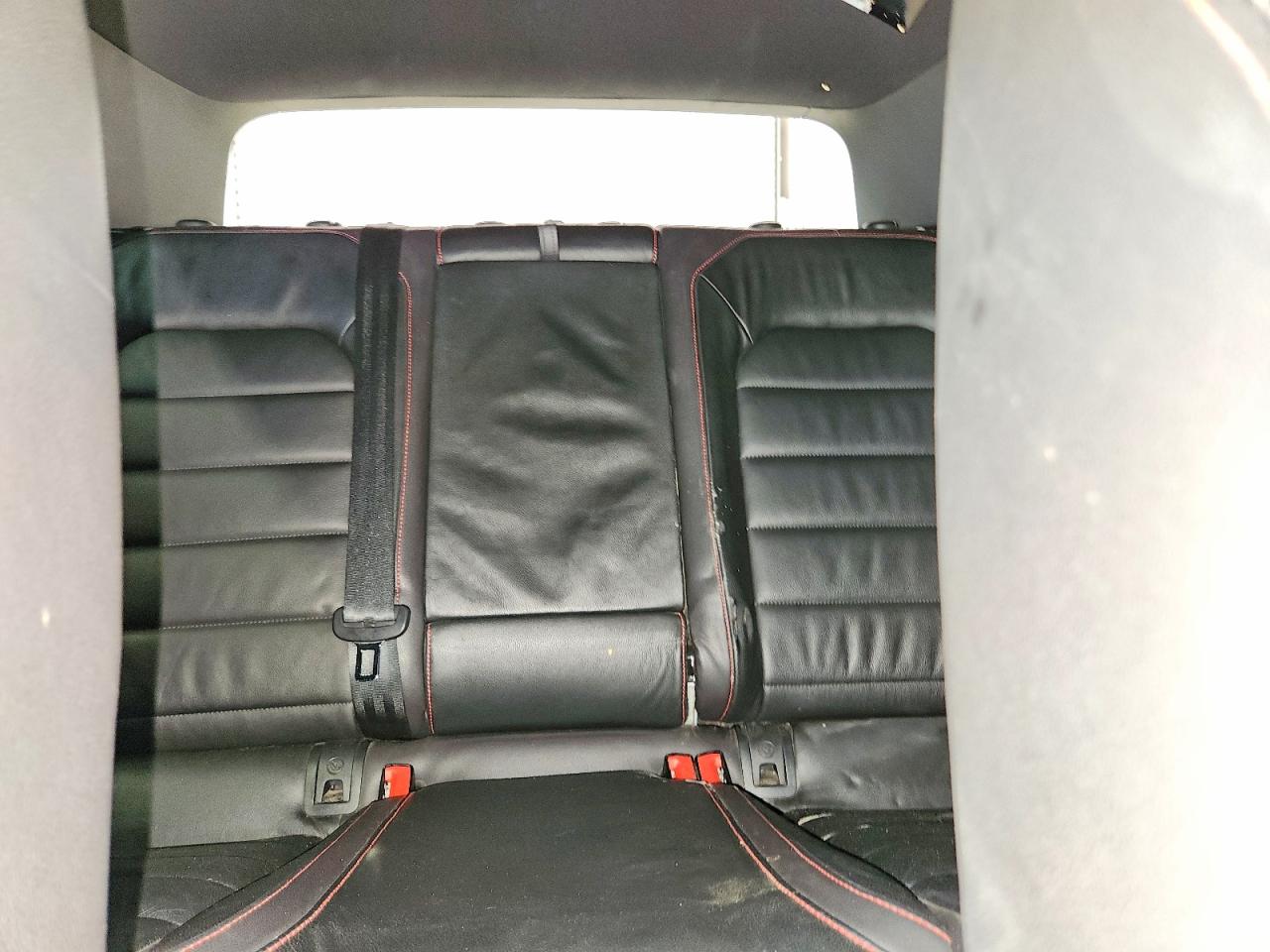 2015 Volkswagen Gti Silver vin: 3VW5T7AU2FM013519