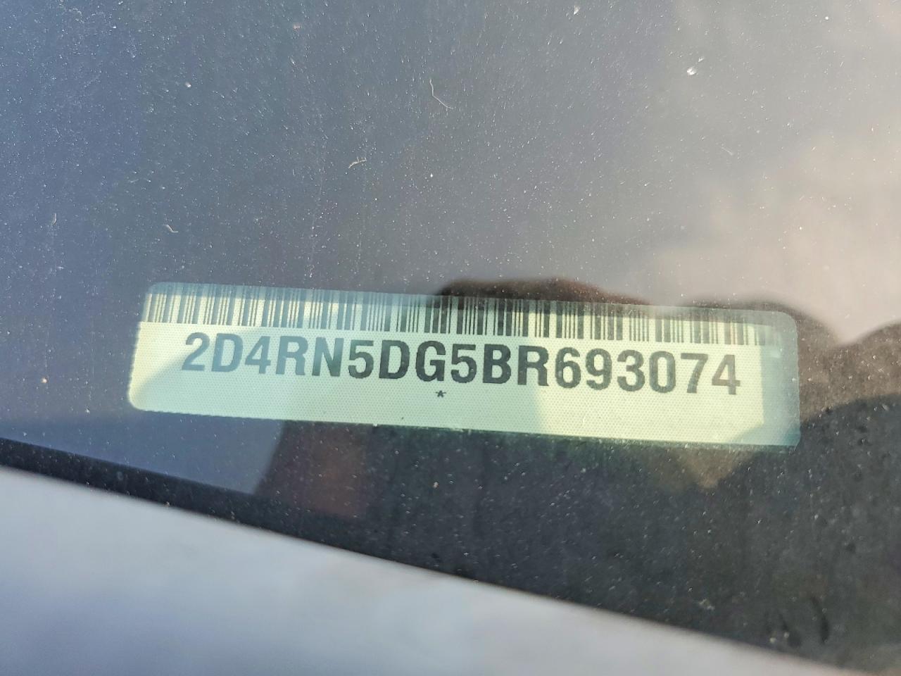 2011 Dodge Grand Caravan Crew Черный vin: 2D4RN5DG5BR693074