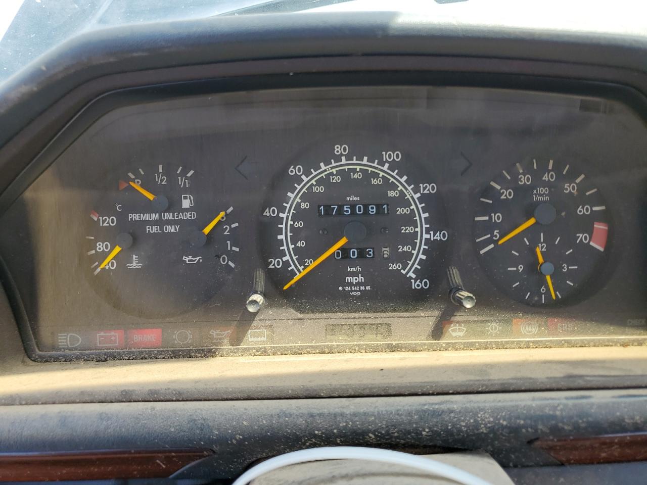 1994 Mercedes-benz E 320 Black vin: WDBEA32E9RC080616