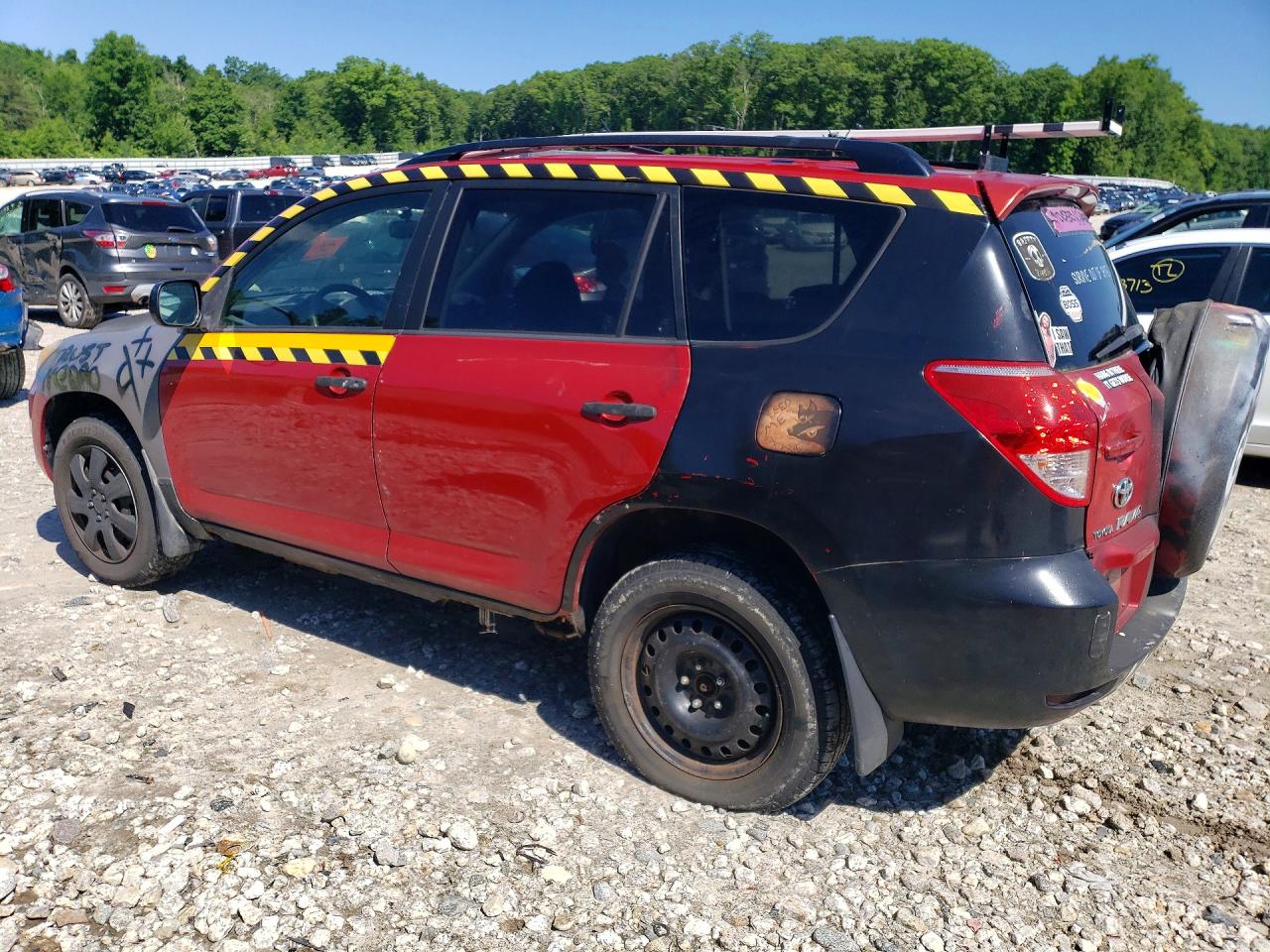 2006 Toyota Rav4 Base Red vin: JTMBD33V866014675