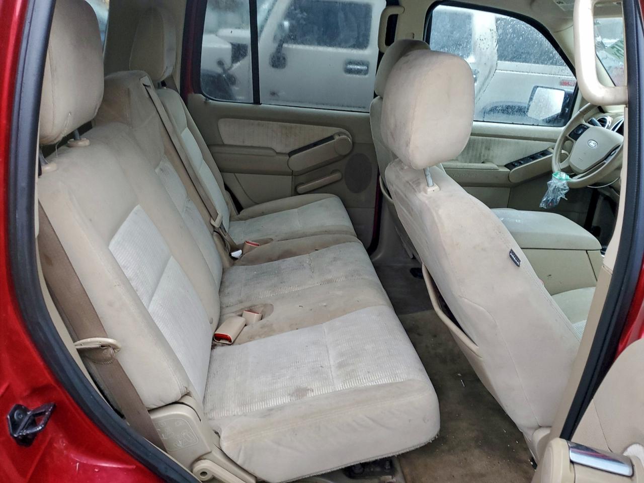 2008 Ford Explorer Xlt Red vin: 1FMEU73E58UA77165