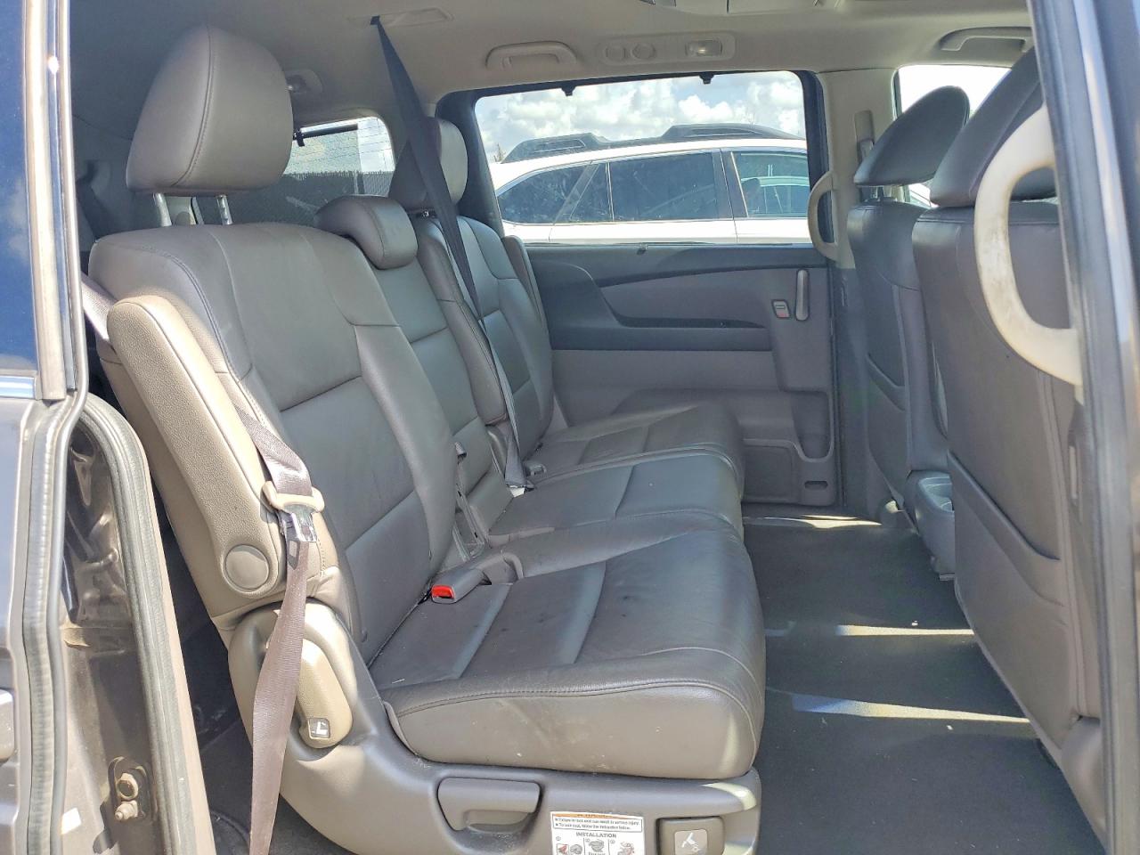 2012 Honda Odyssey Touring Gray vin: 5FNRL5H93CB130939