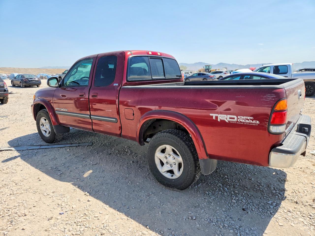 2003 Toyota Tundra Access Cab Sr5 Burgundy vin: 5TBBT44163S335607