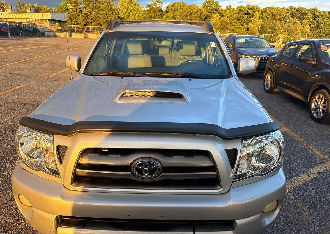 2007 Toyota Tacoma Double Cab Long Bed Silver vin: 5TEMU52N47Z329225