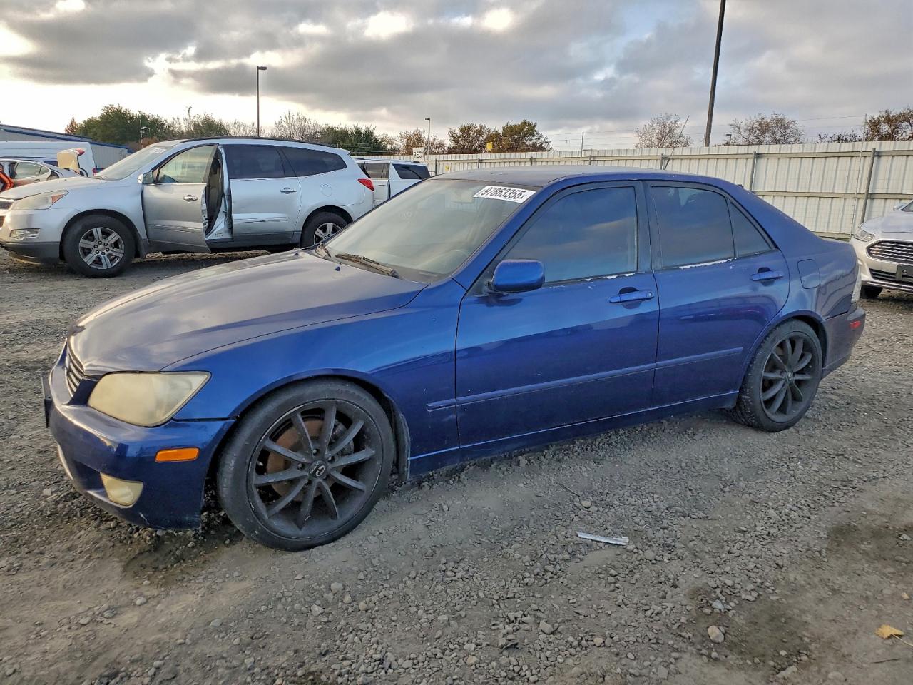 2001 Lexus Is 300 Blue vin: JTHBD182510007793