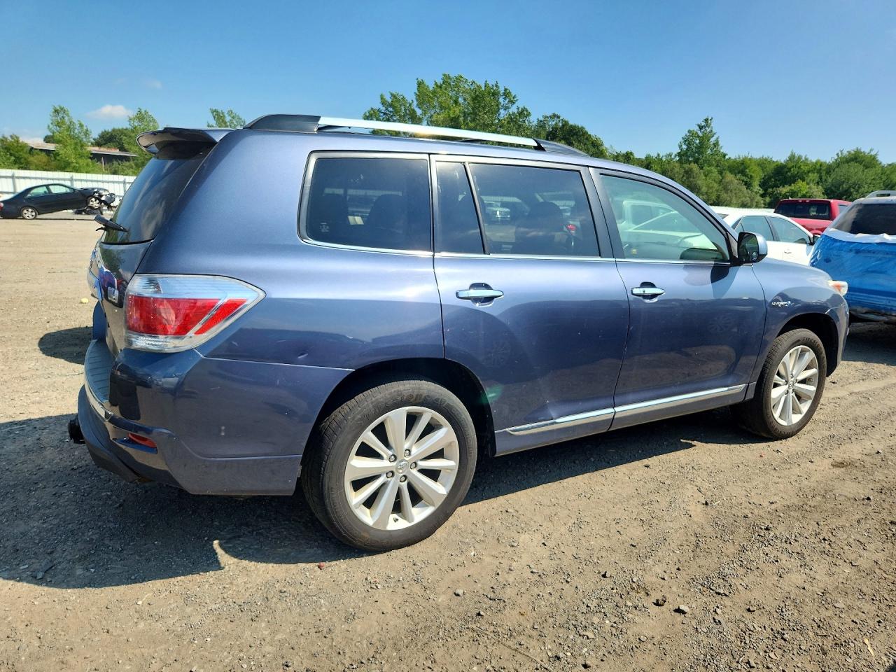 2013 Toyota Highlander Hybrid Limited Blue vin: JTEDC3EH8D2013108