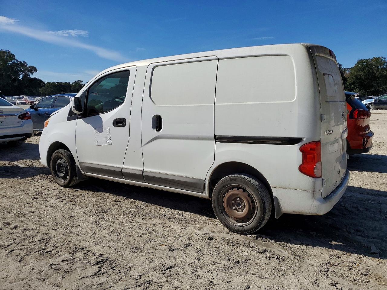 2014 Nissan Nv200 2.5s White vin: 3N6CM0KN7EK695343