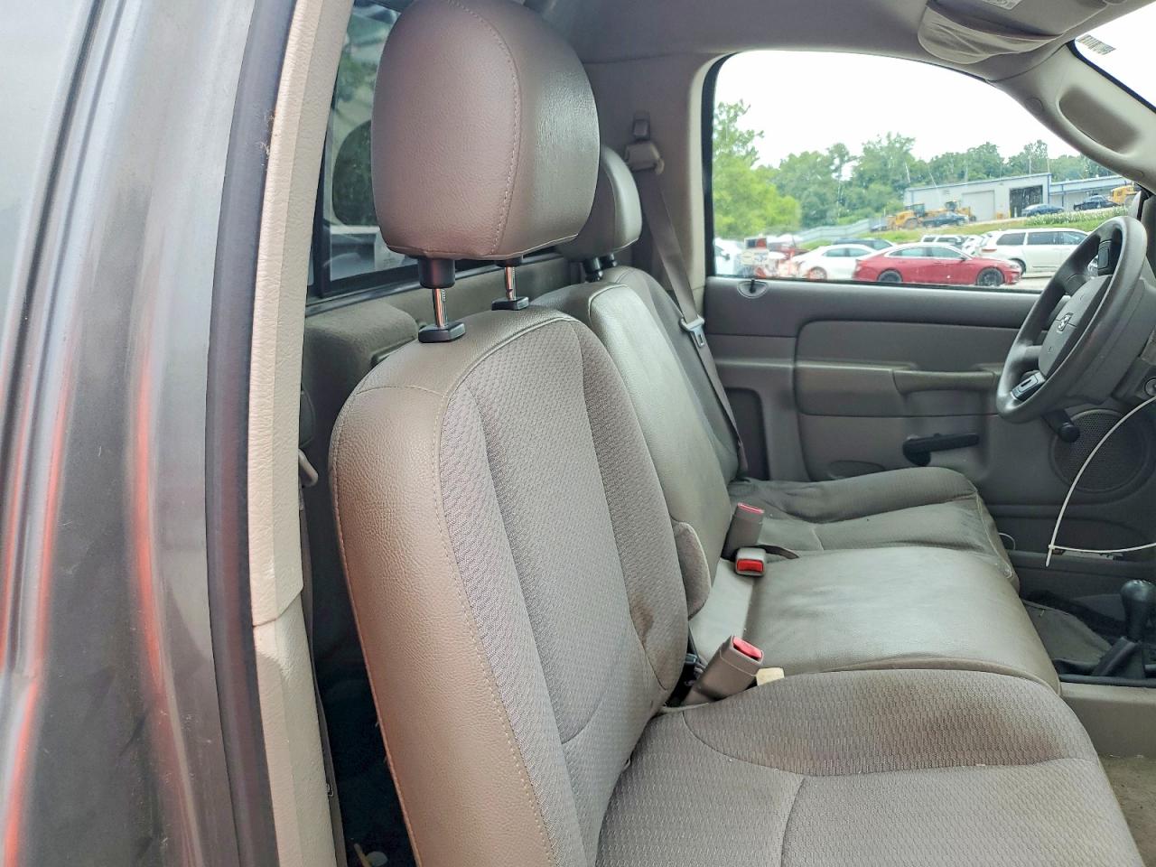 2005 Dodge Ram 1500 St Gray vin: 1D7HU16N65J585271