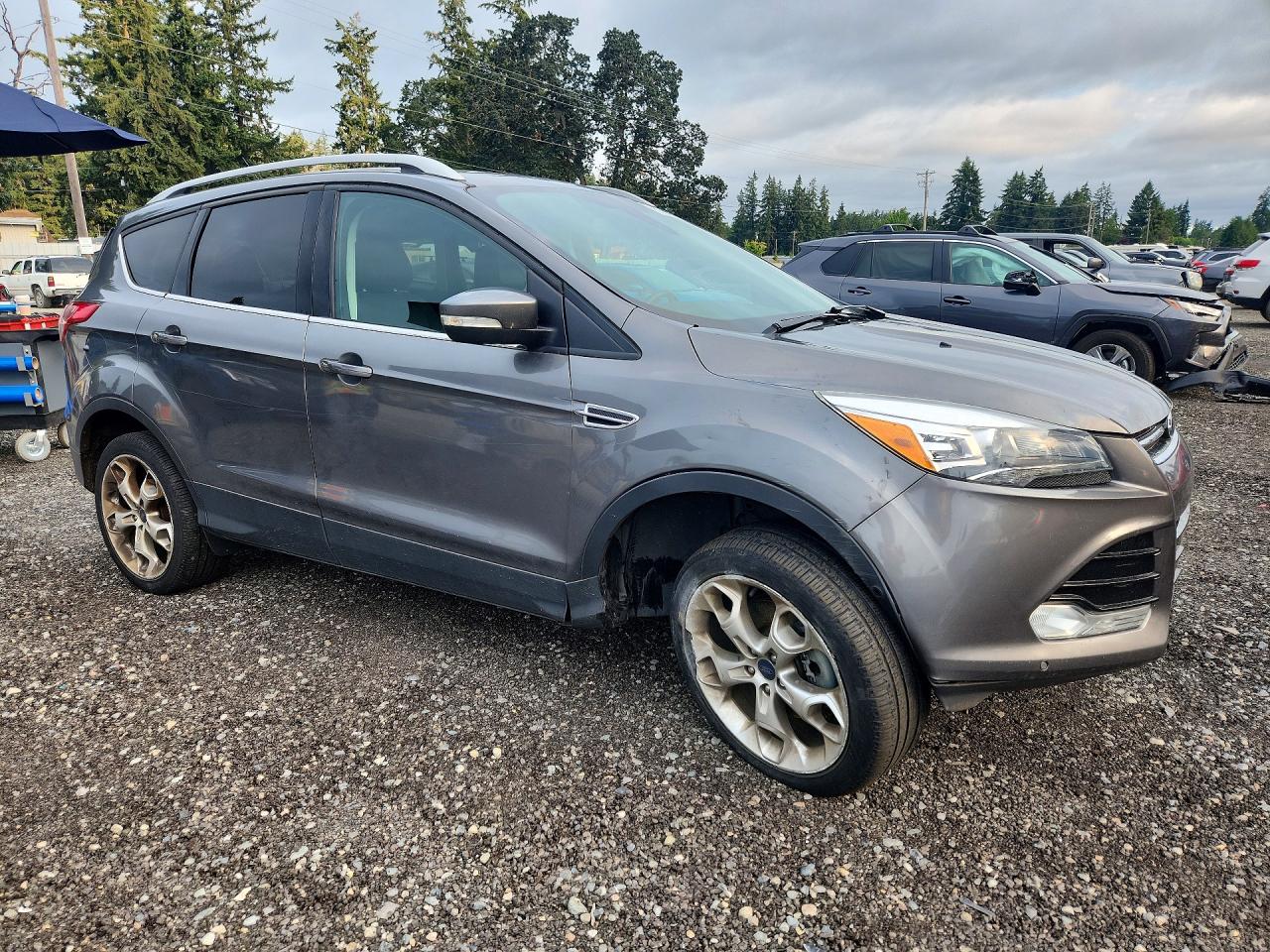 2014 Ford Escape Titanium Gray vin: 1FMCU9J91EUD44581