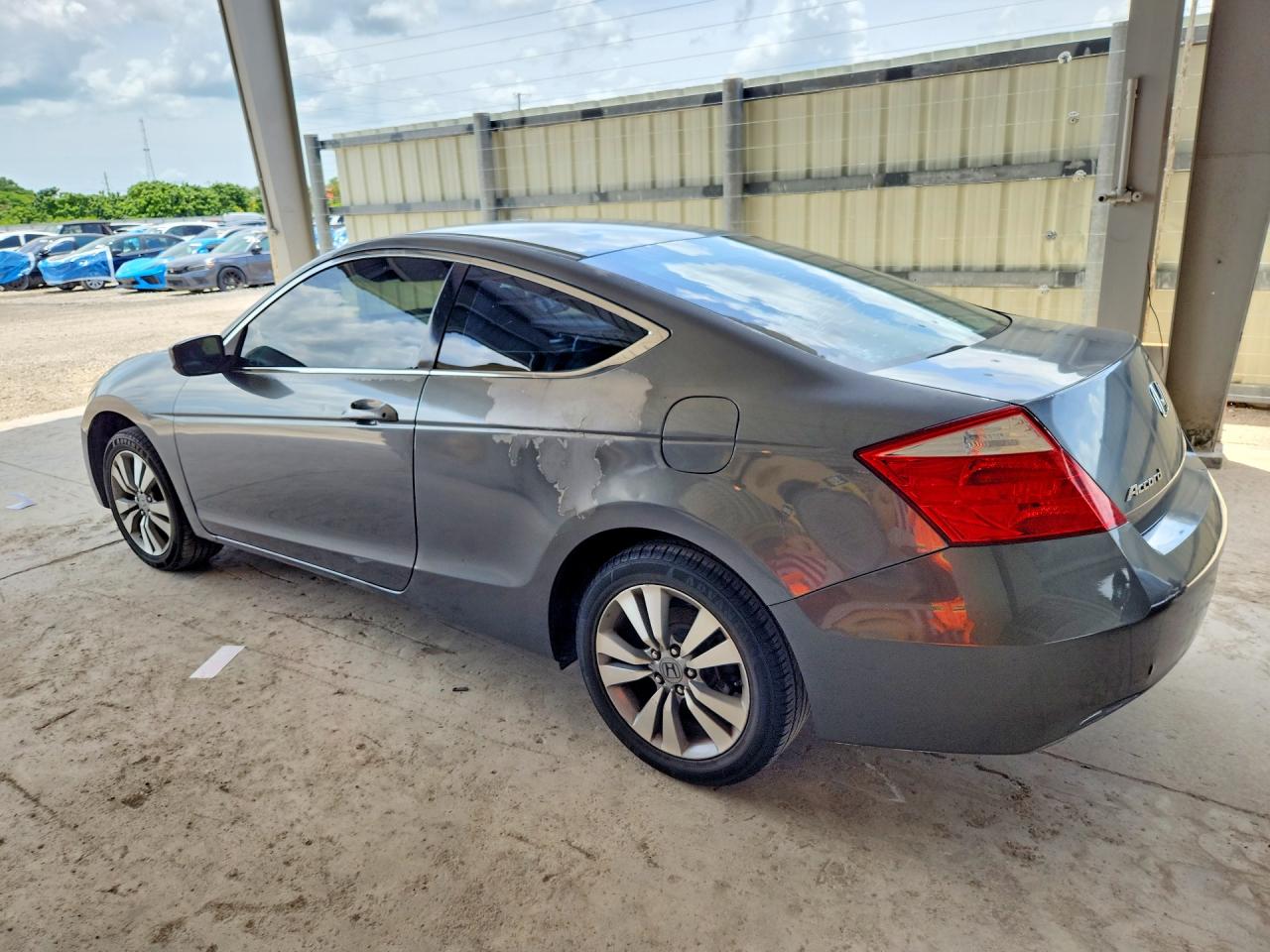 2010 Honda Accord Lx Gray vin: 1HGCS1B36AA003289
