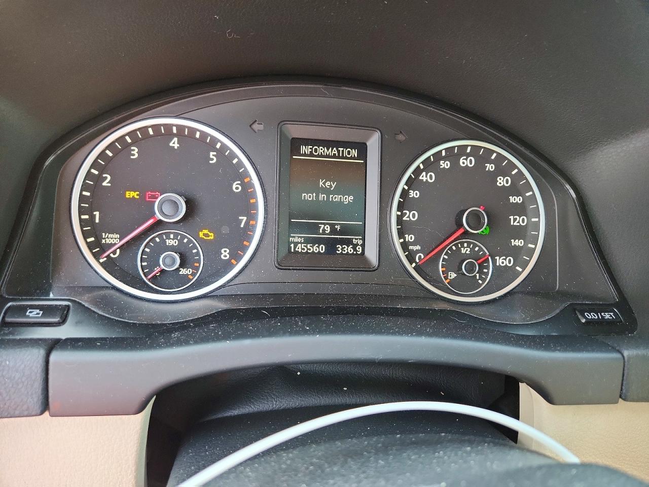 2011 Volkswagen Tiguan S Red vin: WVGBV7AX2BW001063